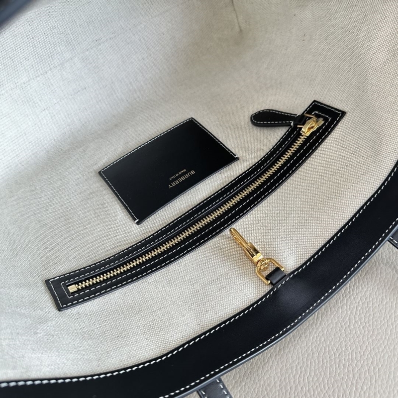 Bv*b*rry shopping bags